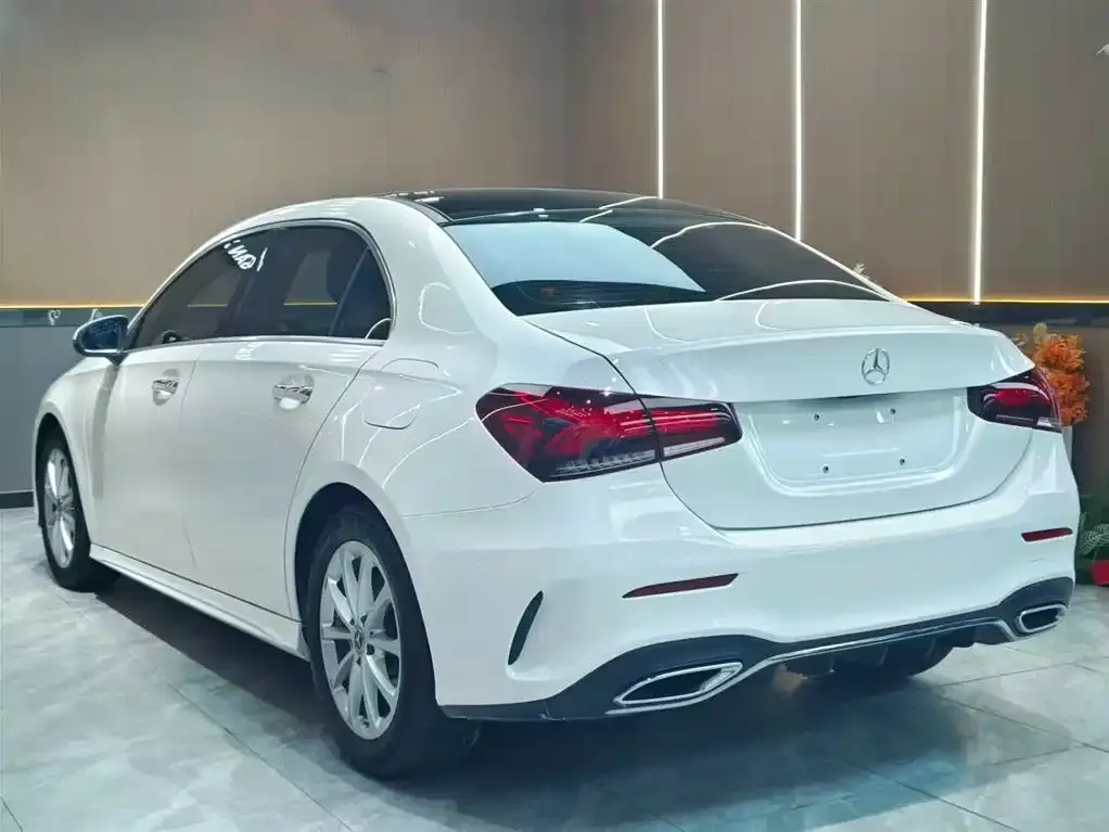 Mercedes-Benz A-Class — фото 4