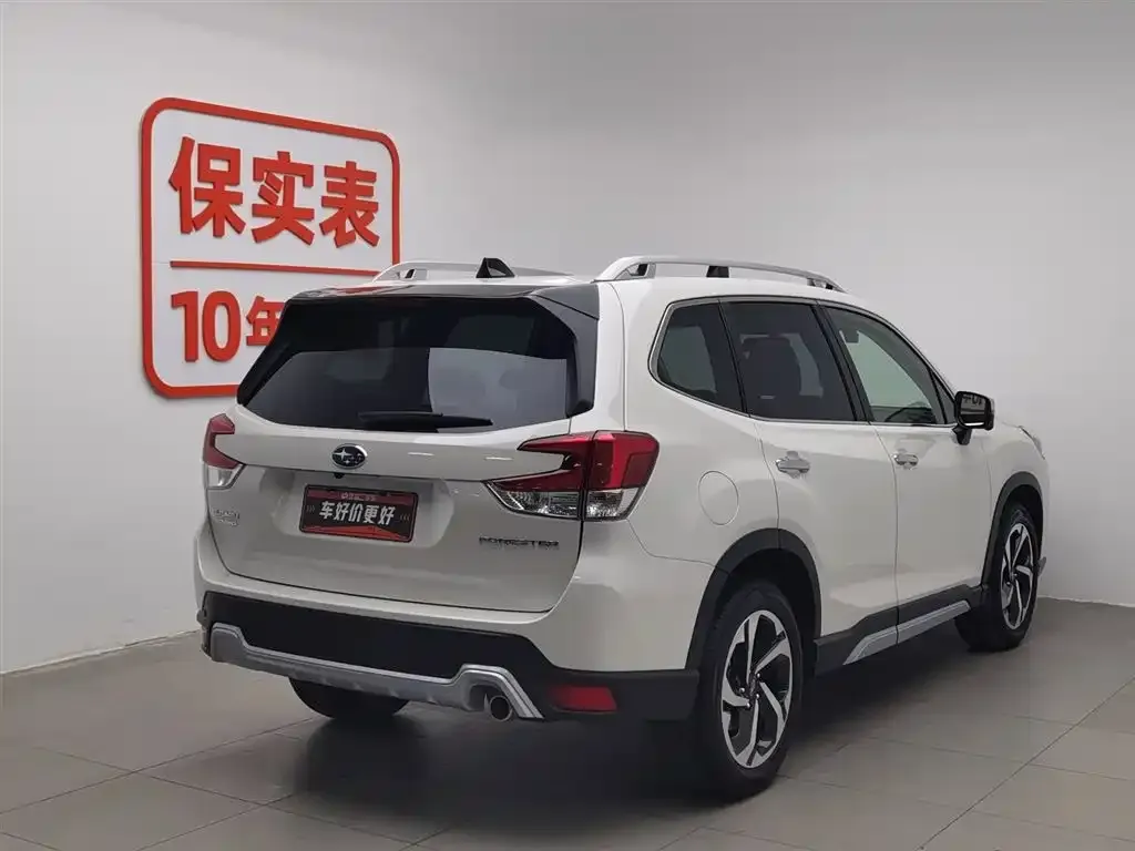 Subaru Forester — фото 8