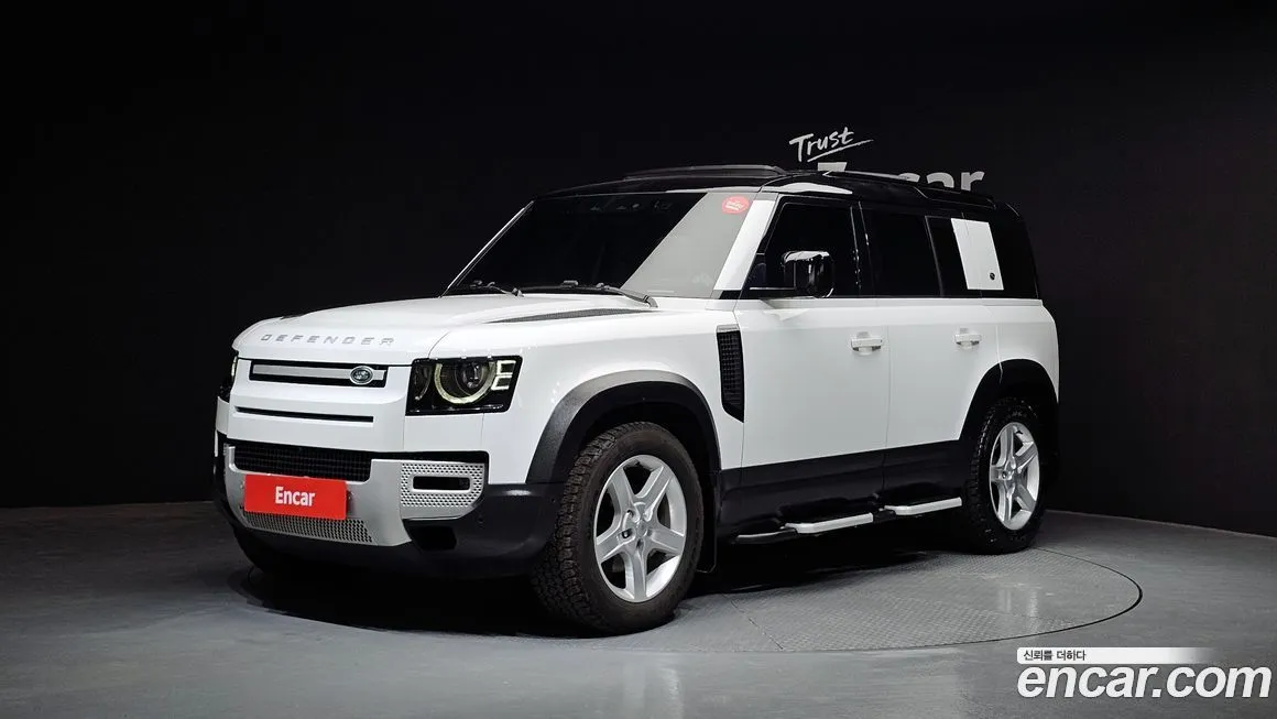 Land Rover Defender — фото 1