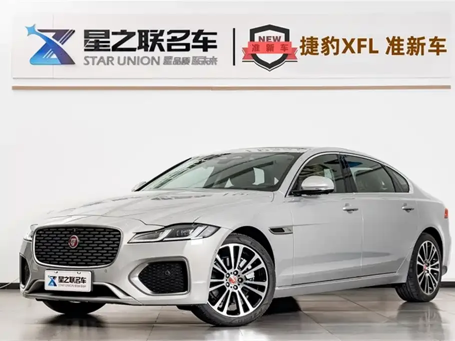 Jaguar XFL — фото 1