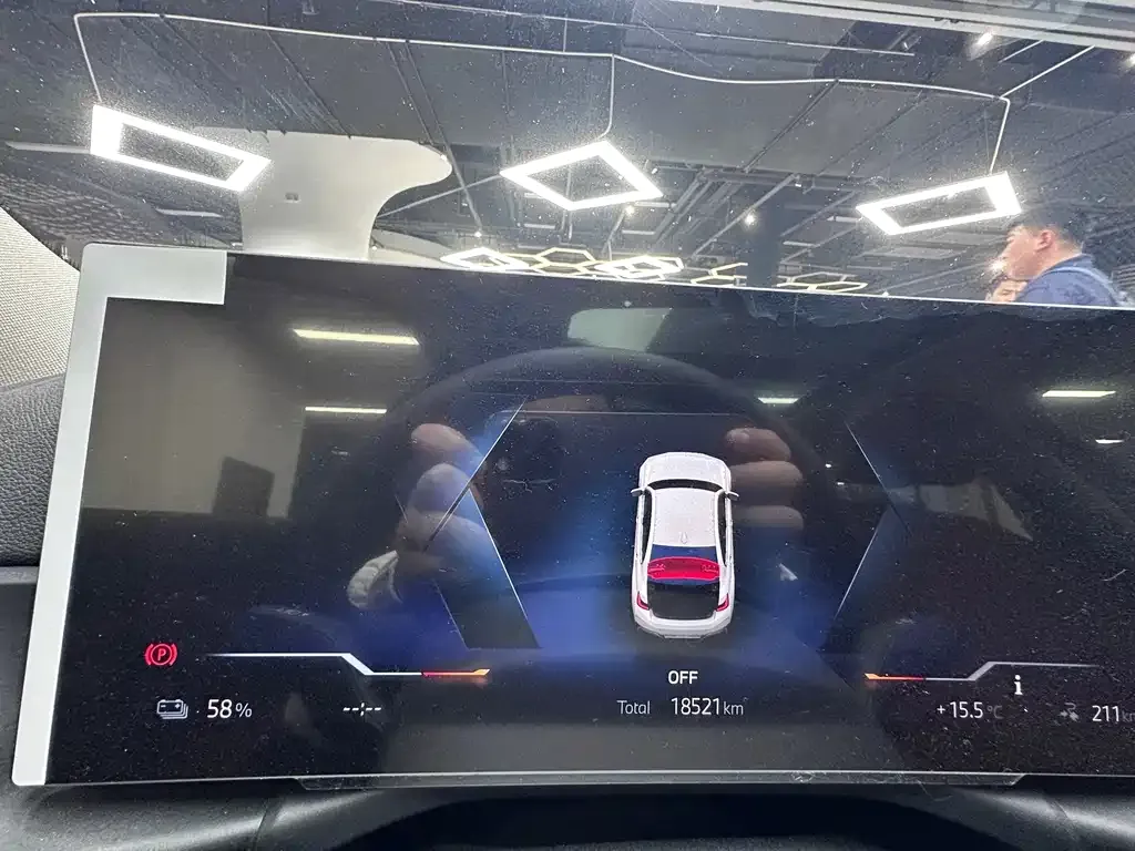 BMW i3 — фото 3