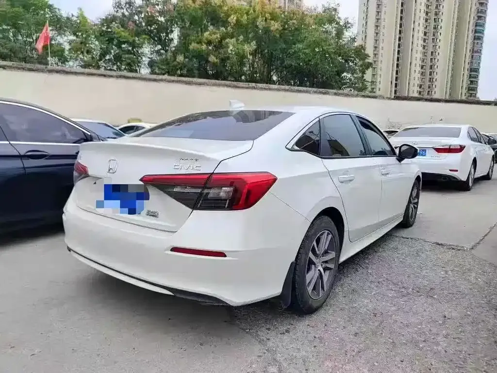 Honda Civic — фото 7