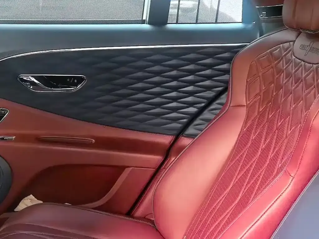 Bentley Flying Spur — фото 5