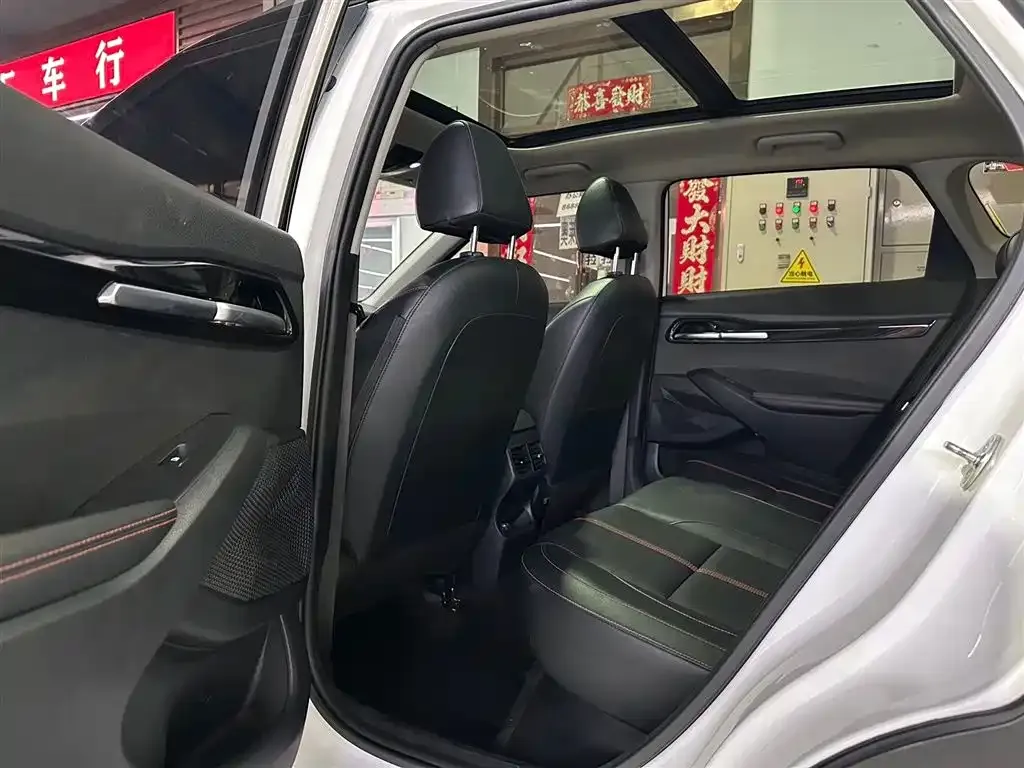 Kia KX3 — фото 3
