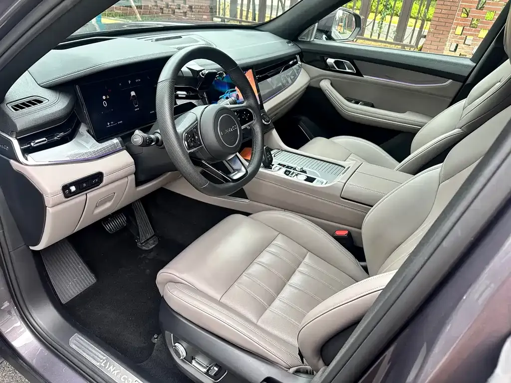 Lynk & Co 09 EM-P — фото 4