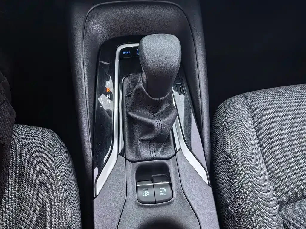 Toyota Levin — фото 10