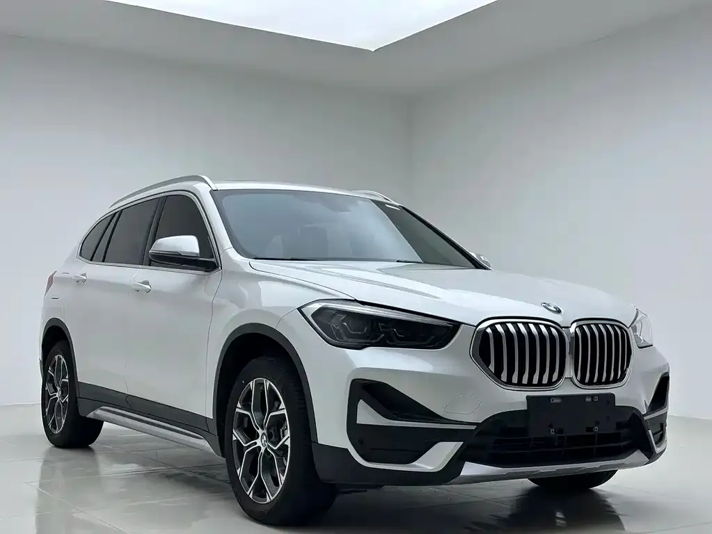 BMW X1 — фото 3