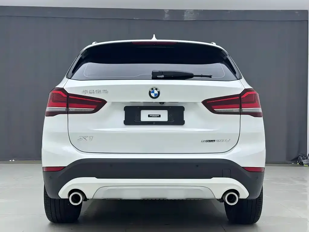 BMW X1 — фото 6