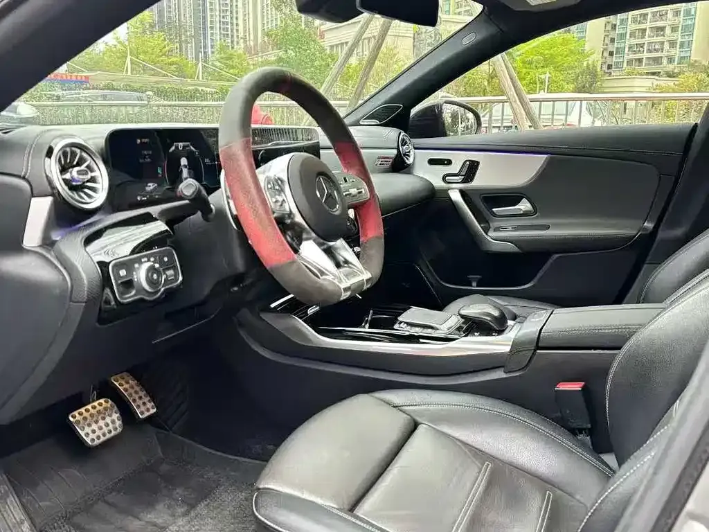 Mercedes-Benz CLA AMG — фото 5