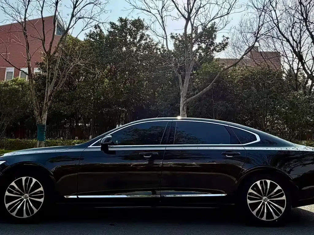 Volvo S90 — фото 8