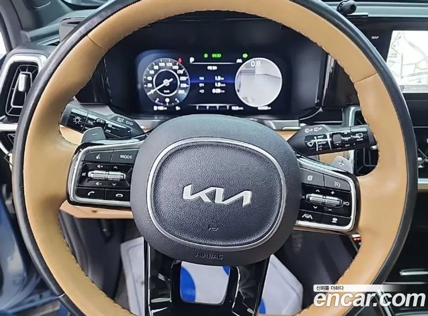 Kia Sorento — фото 10