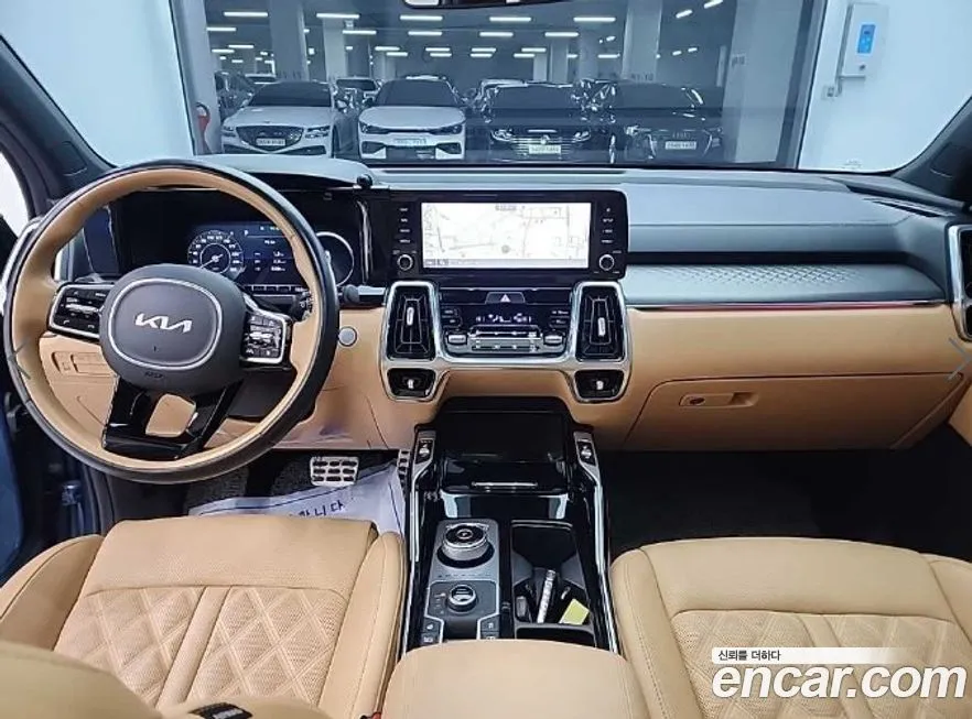 Kia Sorento — фото 7
