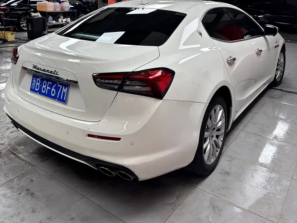 Maserati Ghibli — фото 6