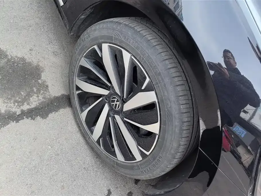 Volkswagen Passat — фото 4
