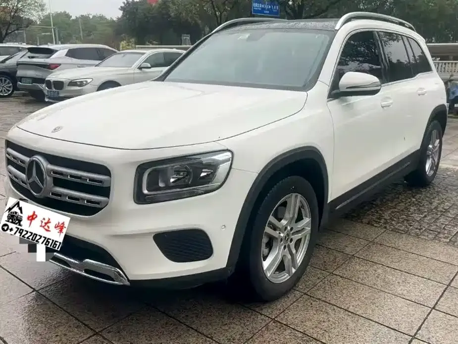 Mercedes-Benz GLB — фото 1