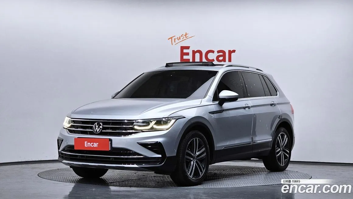 Volkswagen Tiguan — фото 1