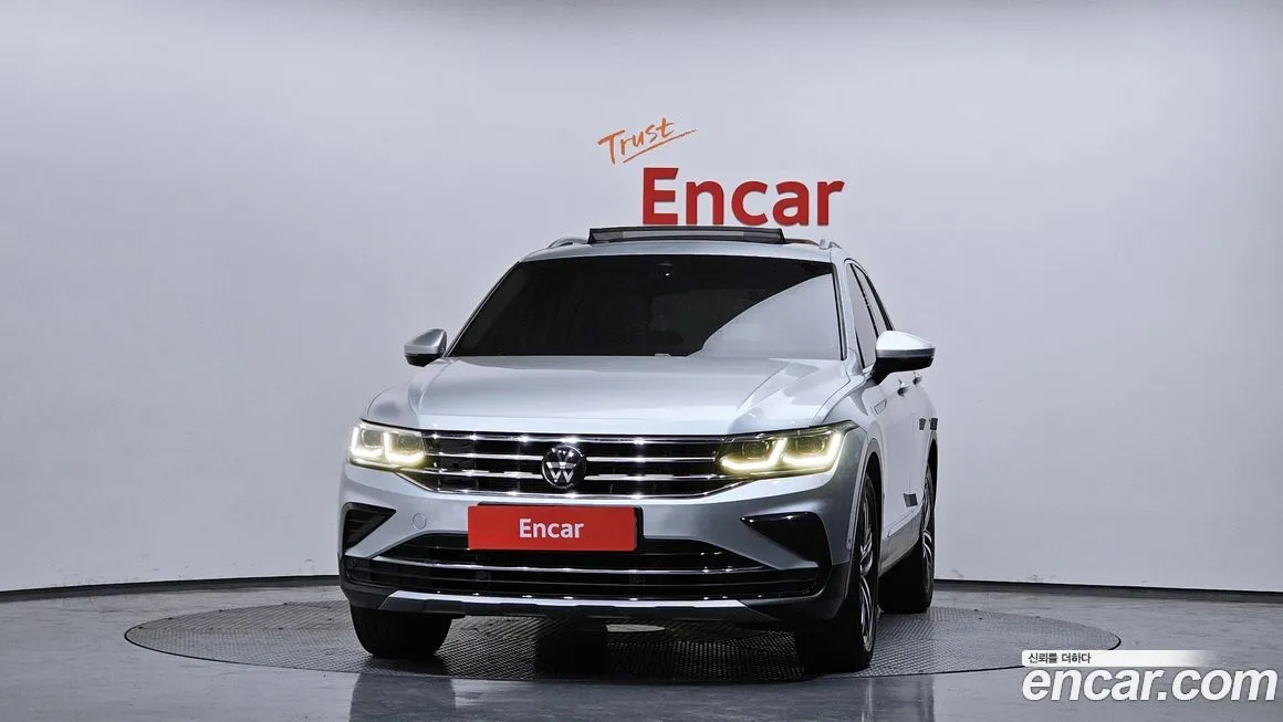 Volkswagen Tiguan — фото 4