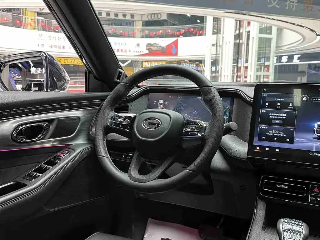 GAC Motor Trumpchi GS8 — фото 10