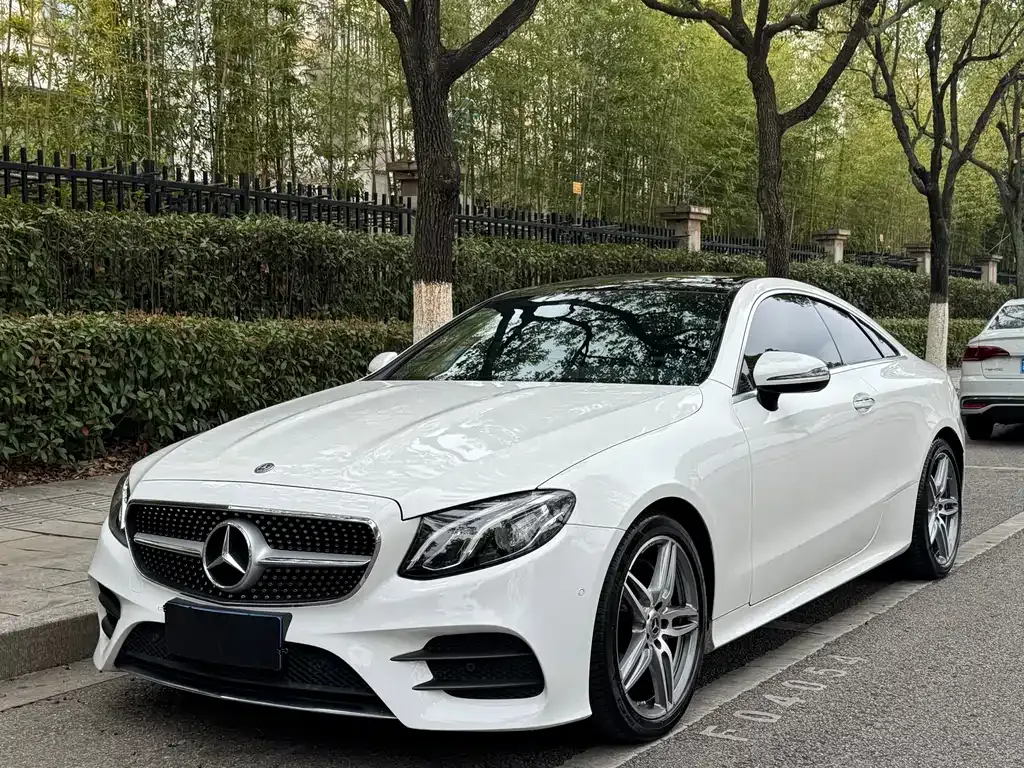 Mercedes-Benz E-Class (Import) — фото 1
