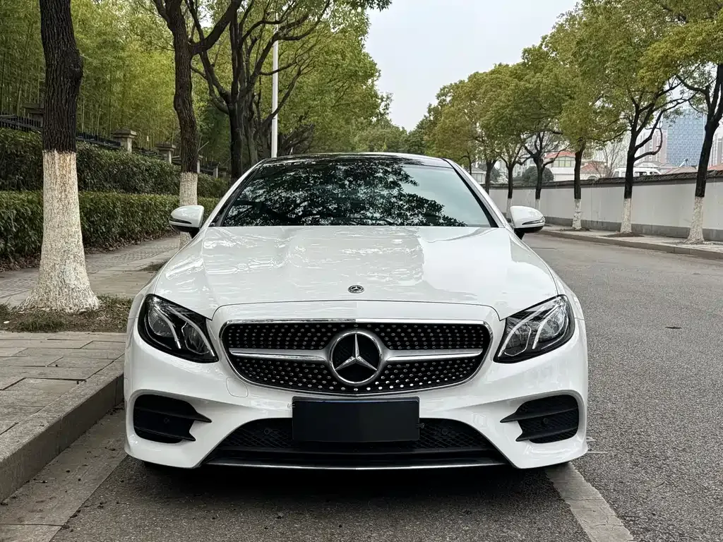 Mercedes-Benz E-Class (Import) — фото 6