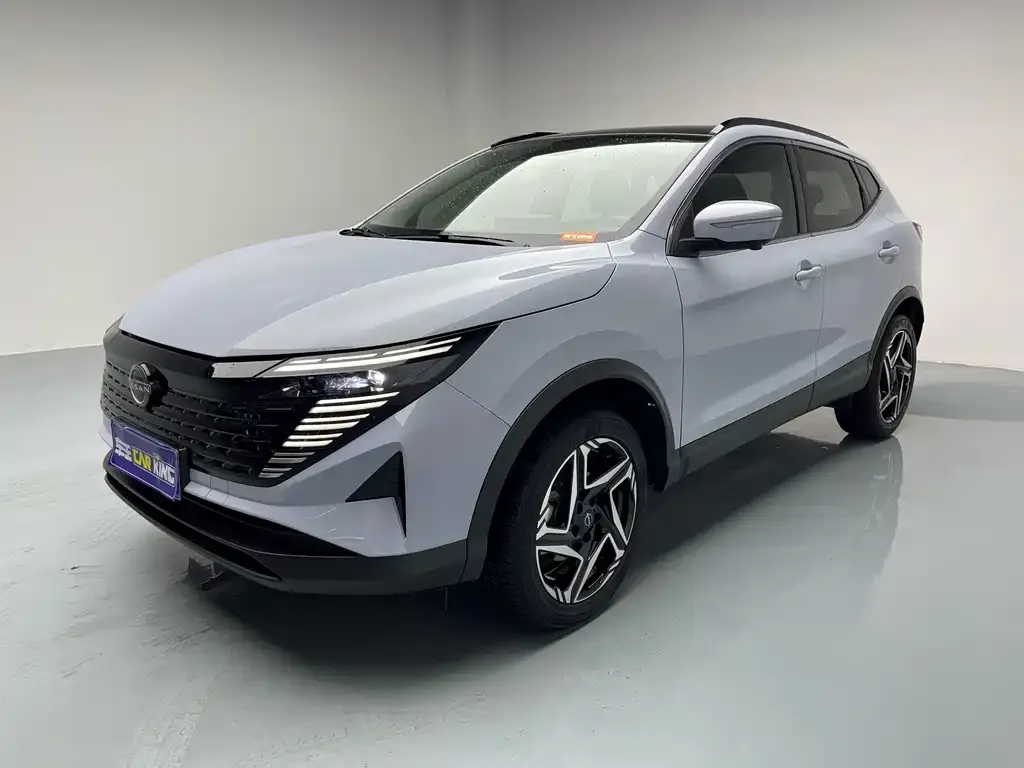 Nissan Qashqai — фото 1