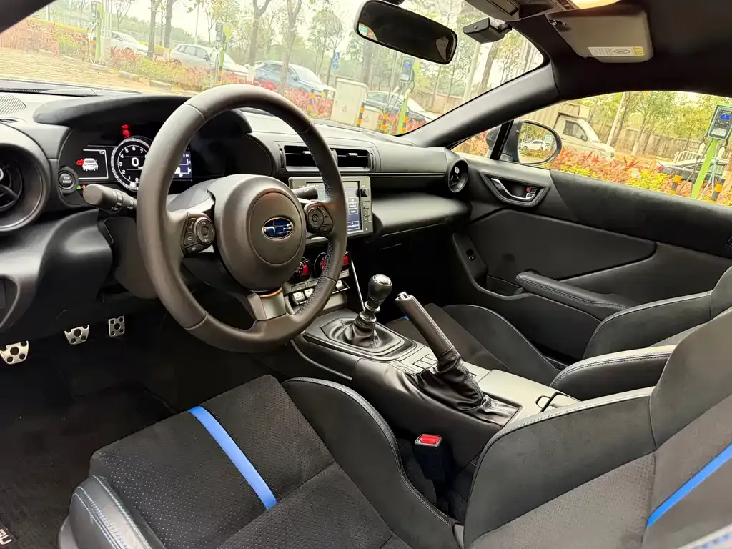Subaru BRZ — фото 9