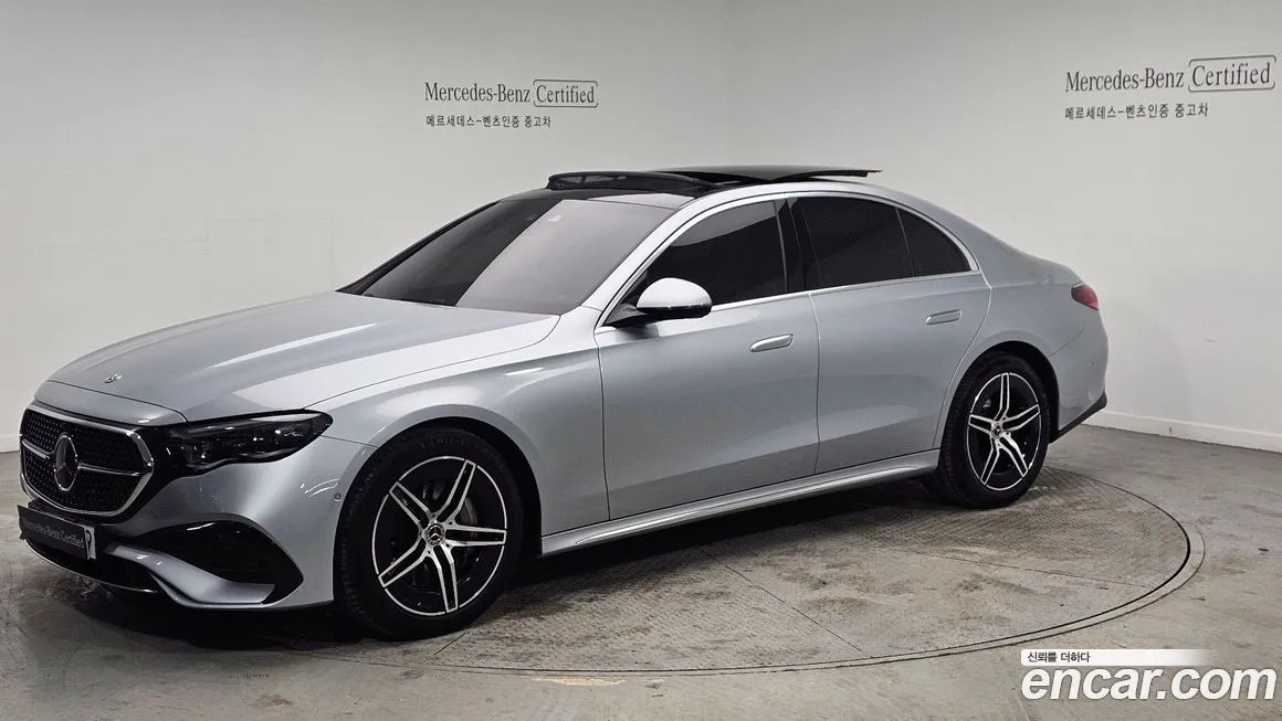 Mercedes-Benz E-Class — фото 1