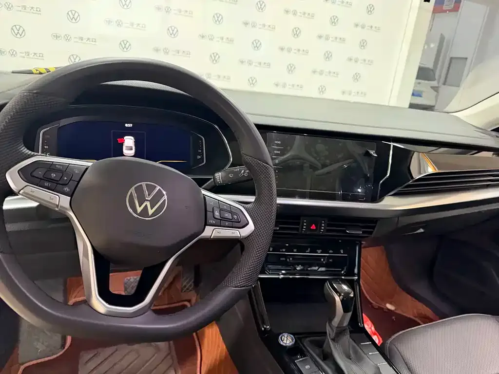 Volkswagen Passat — фото 5