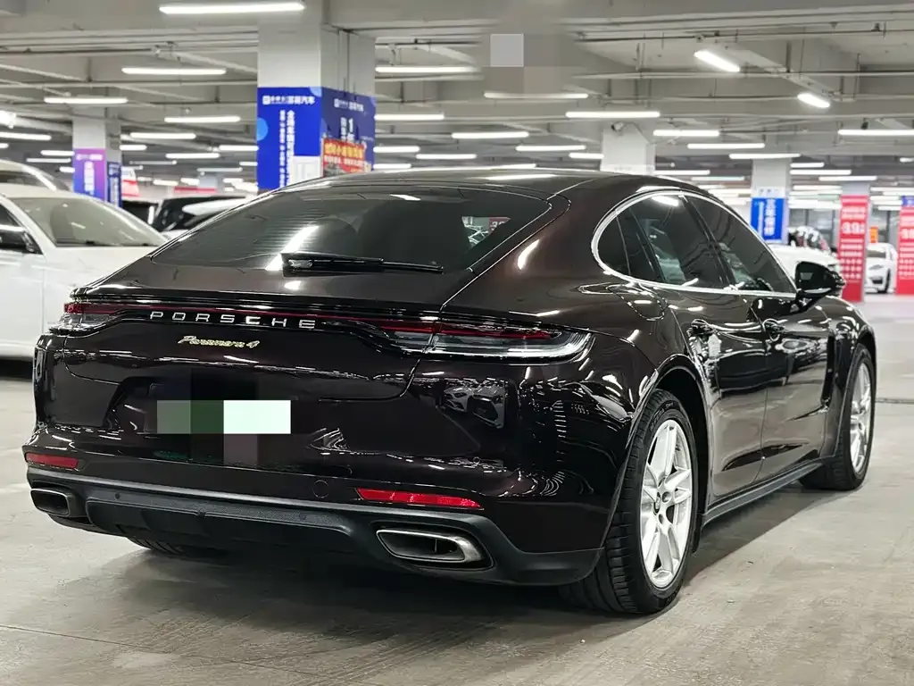Porsche Panamera Hybrid — фото 10
