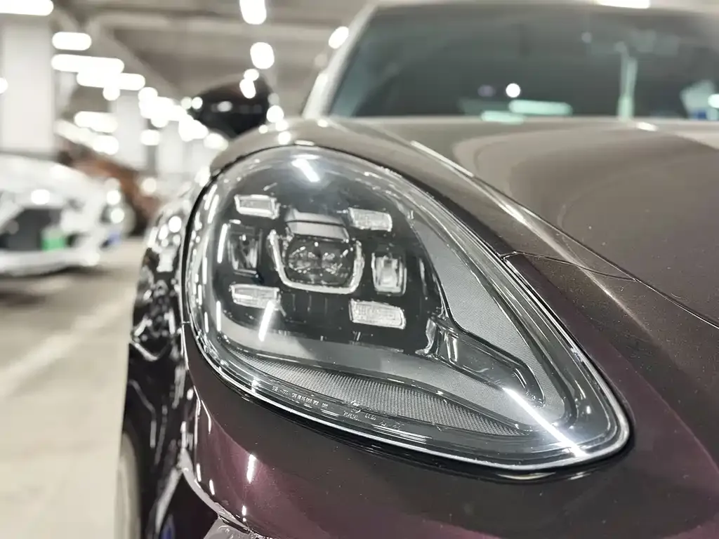 Porsche Panamera Hybrid — фото 3