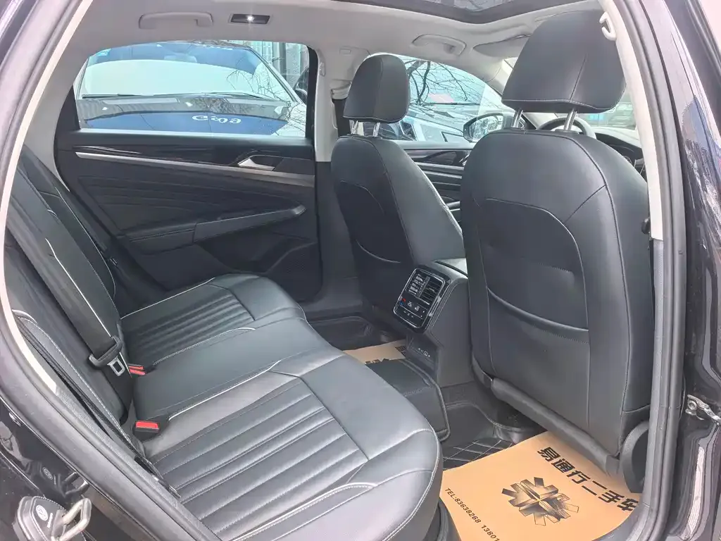 Volkswagen Passat — фото 2