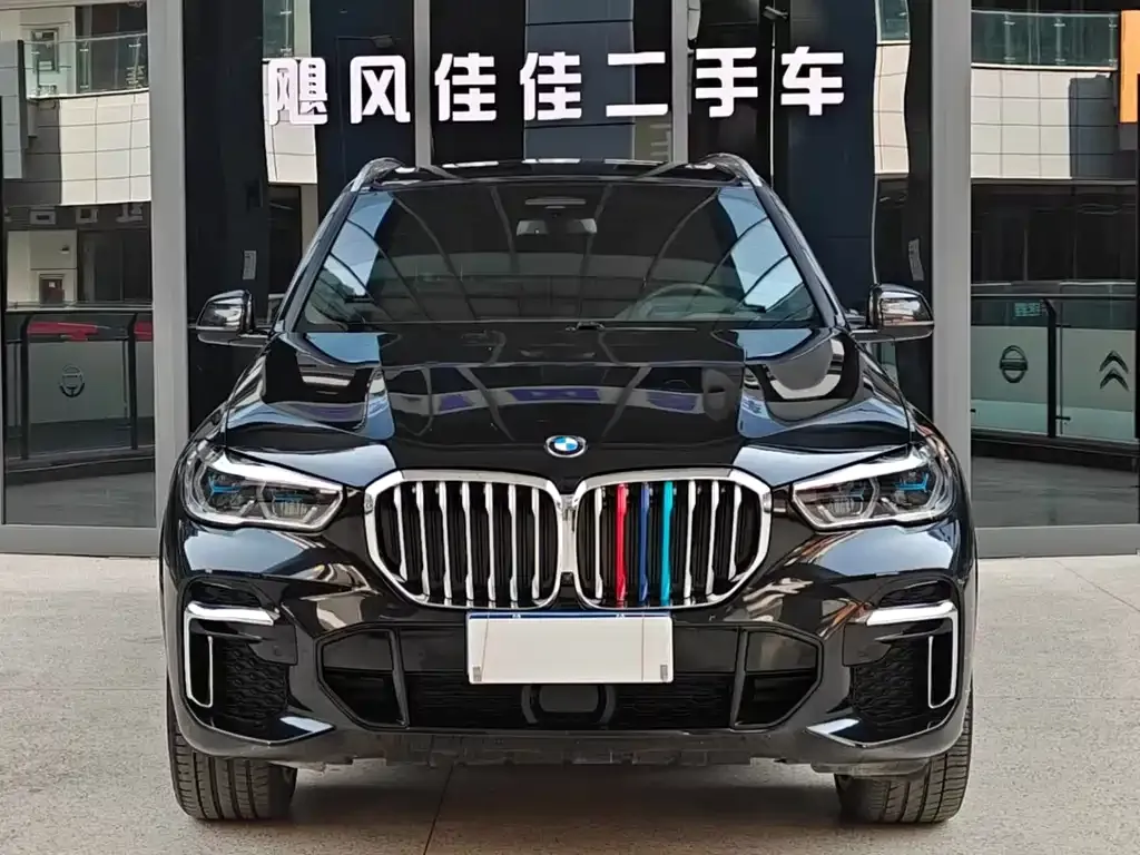 BMW X5 — фото 8