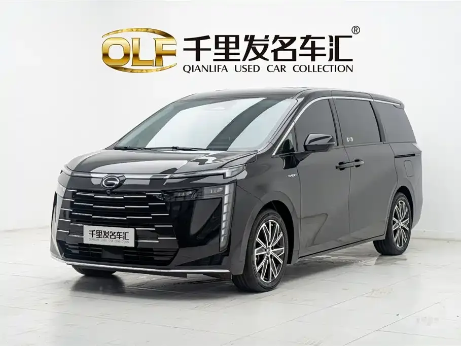 GAC Motor E8 Hybrid — фото 1