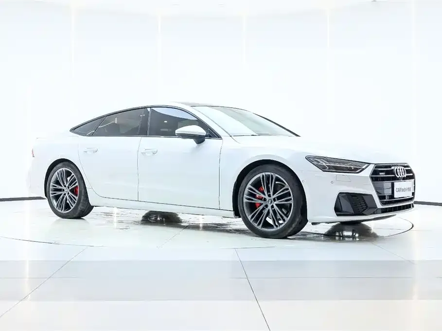 Audi A7 — фото 6