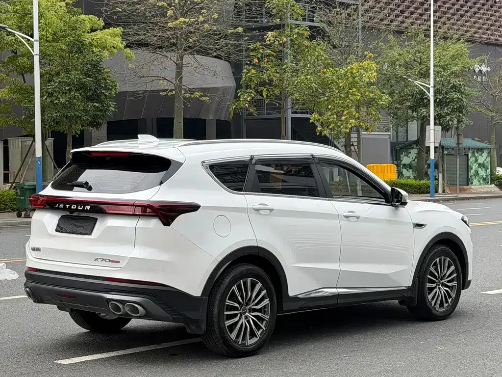 Jetour X70 PLUS — фото 10
