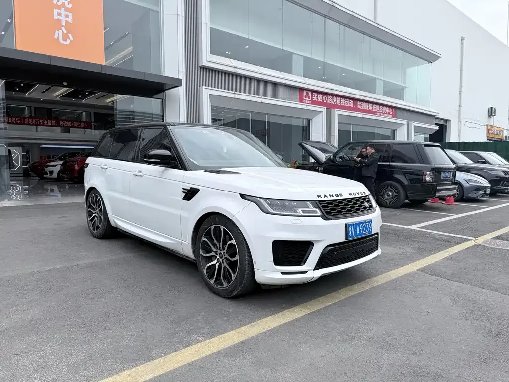 Land Rover Sport — фото 10