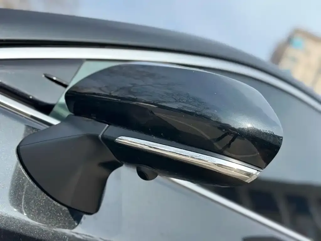 Toyota Avalon — фото 2