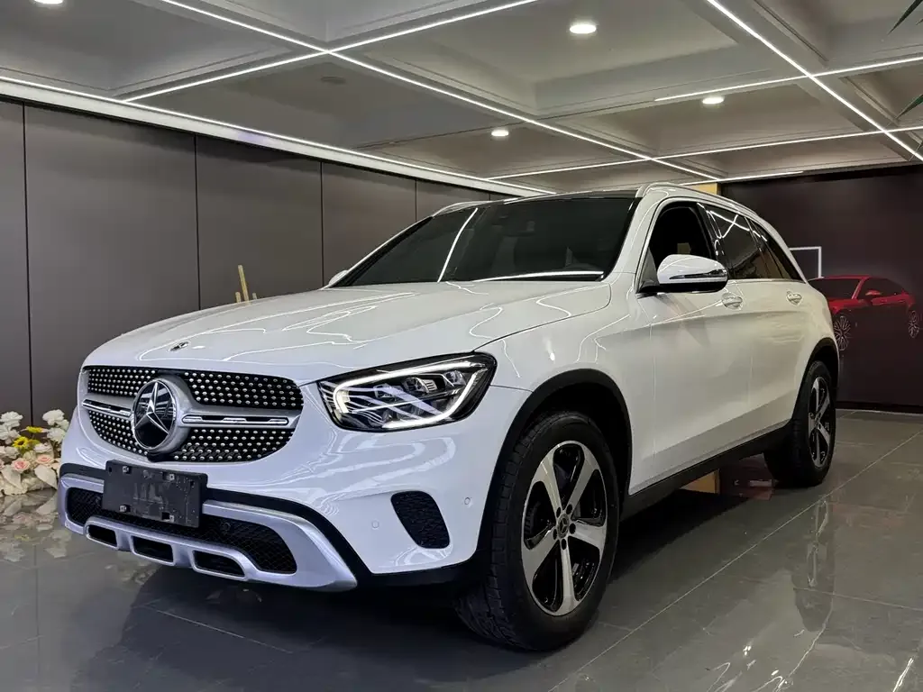 Mercedes-Benz GLC — фото 1