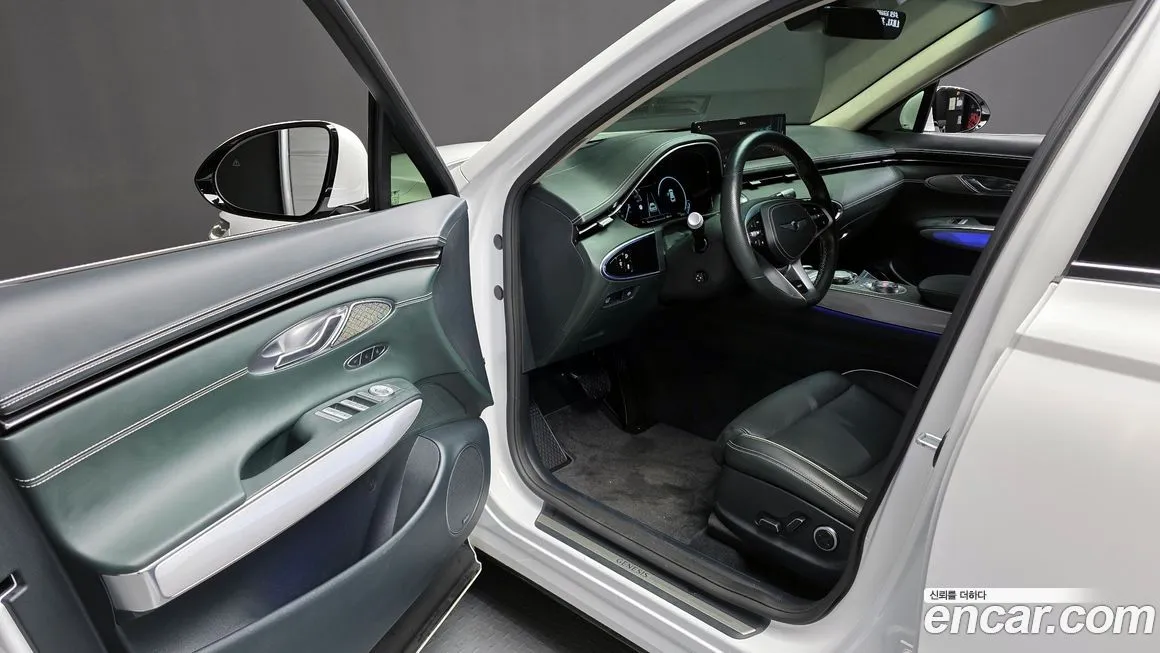 Genesis GV70 — фото 10
