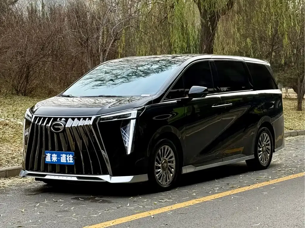 GAC Motor Trumpchi M8 — фото 1