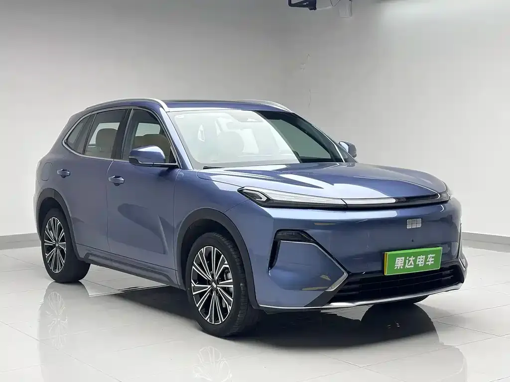 Geely 银河星舰7 — фото 7