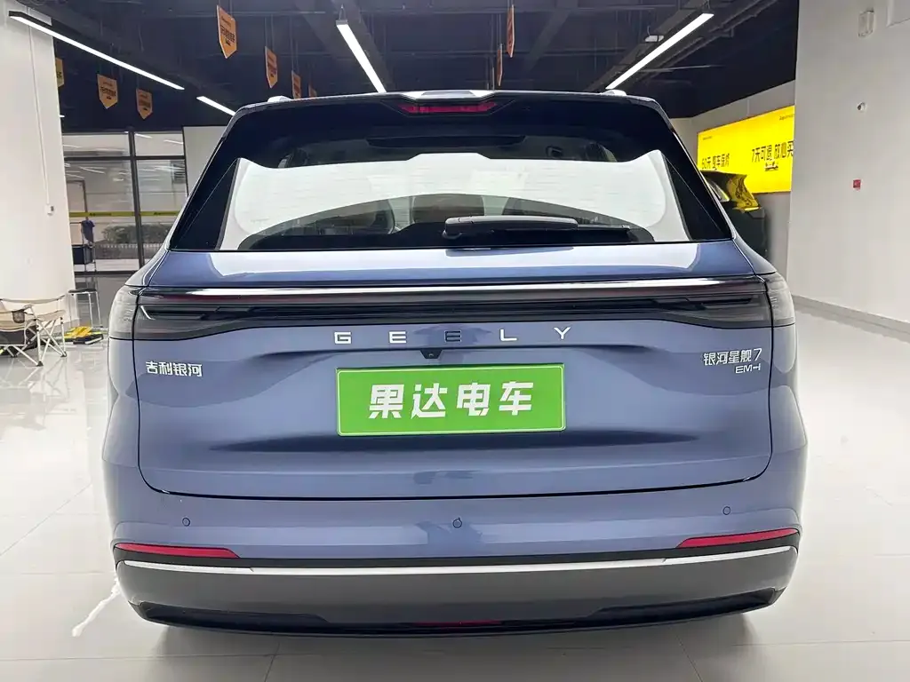 Geely 银河星舰7 — фото 8
