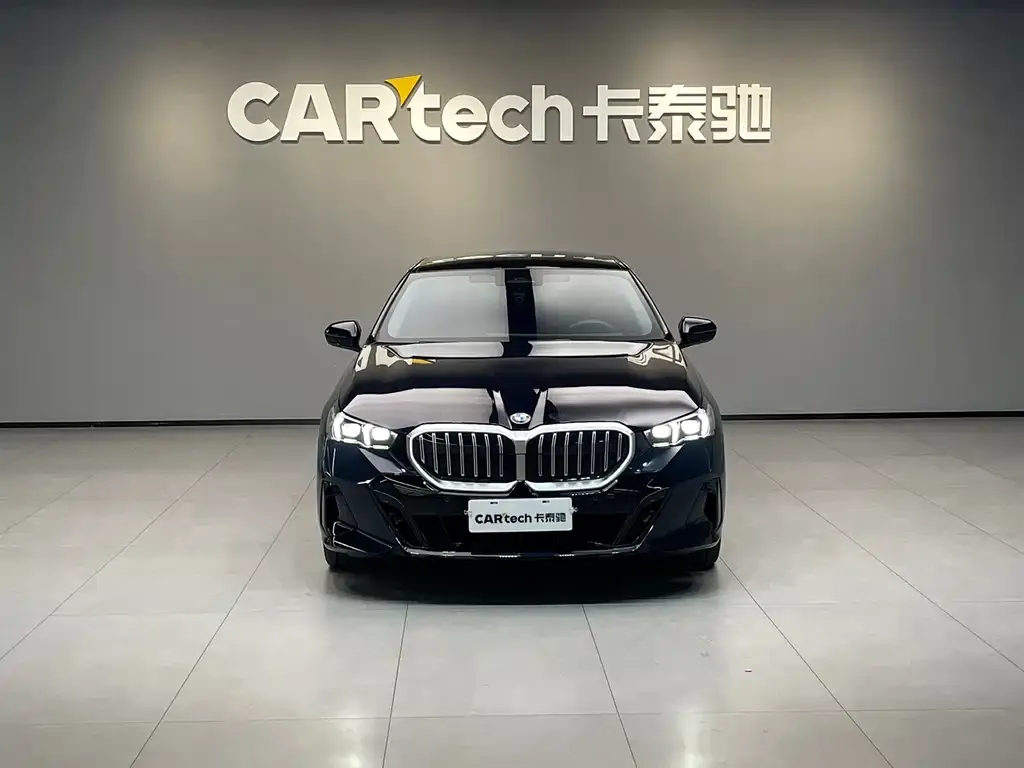 BMW 5 Series (Import) — фото 6