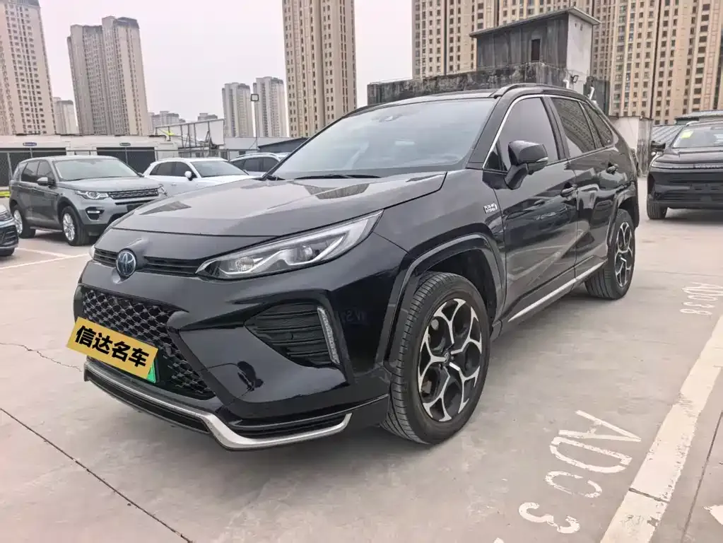 Toyota Wildlander New Energy — фото 1