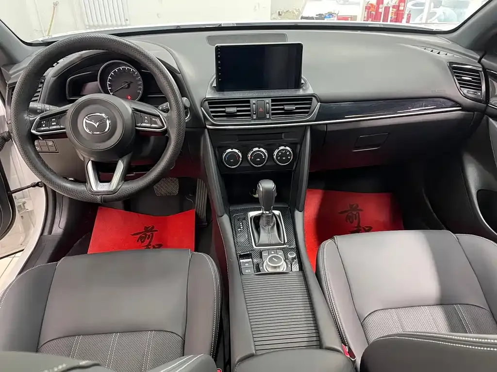 Mazda CX-4 — фото 6