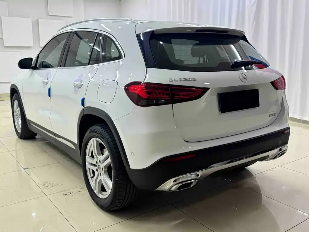 Mercedes-Benz GLA — фото 5