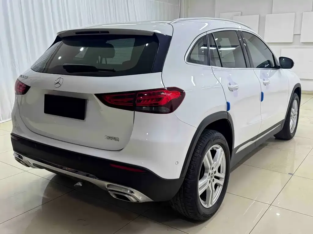 Mercedes-Benz GLA — фото 8