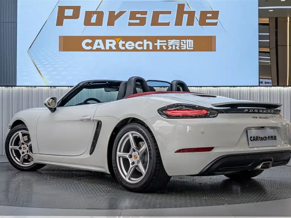 Porsche 718 — фото 5