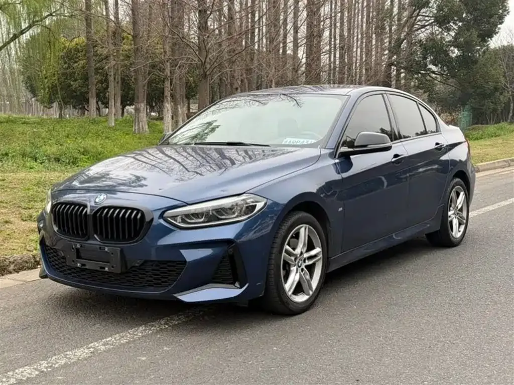 BMW 1 Series — фото 1