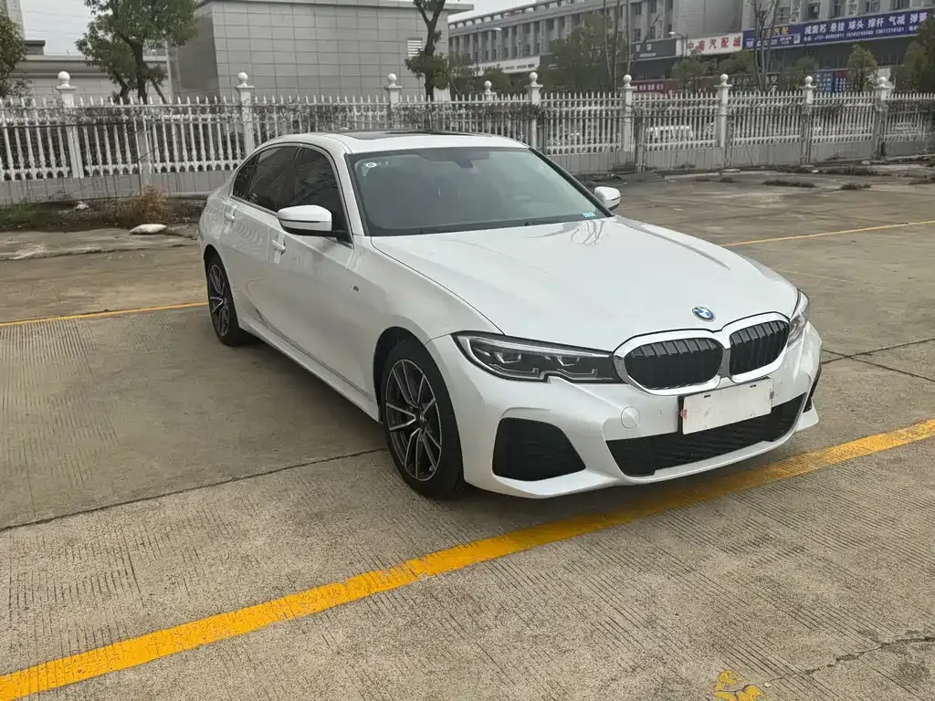BMW 3 Series — фото 10